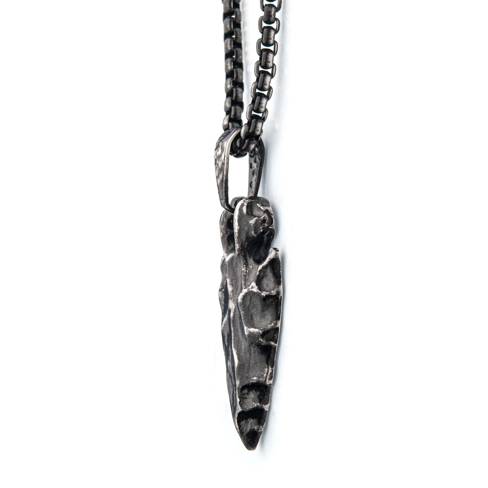 INOX JEWELRY Pendants Gunmetal Silver Tone Stainless Steel Chiseled Arrowhead Pendant with Box Chain SSPWT030GMNK