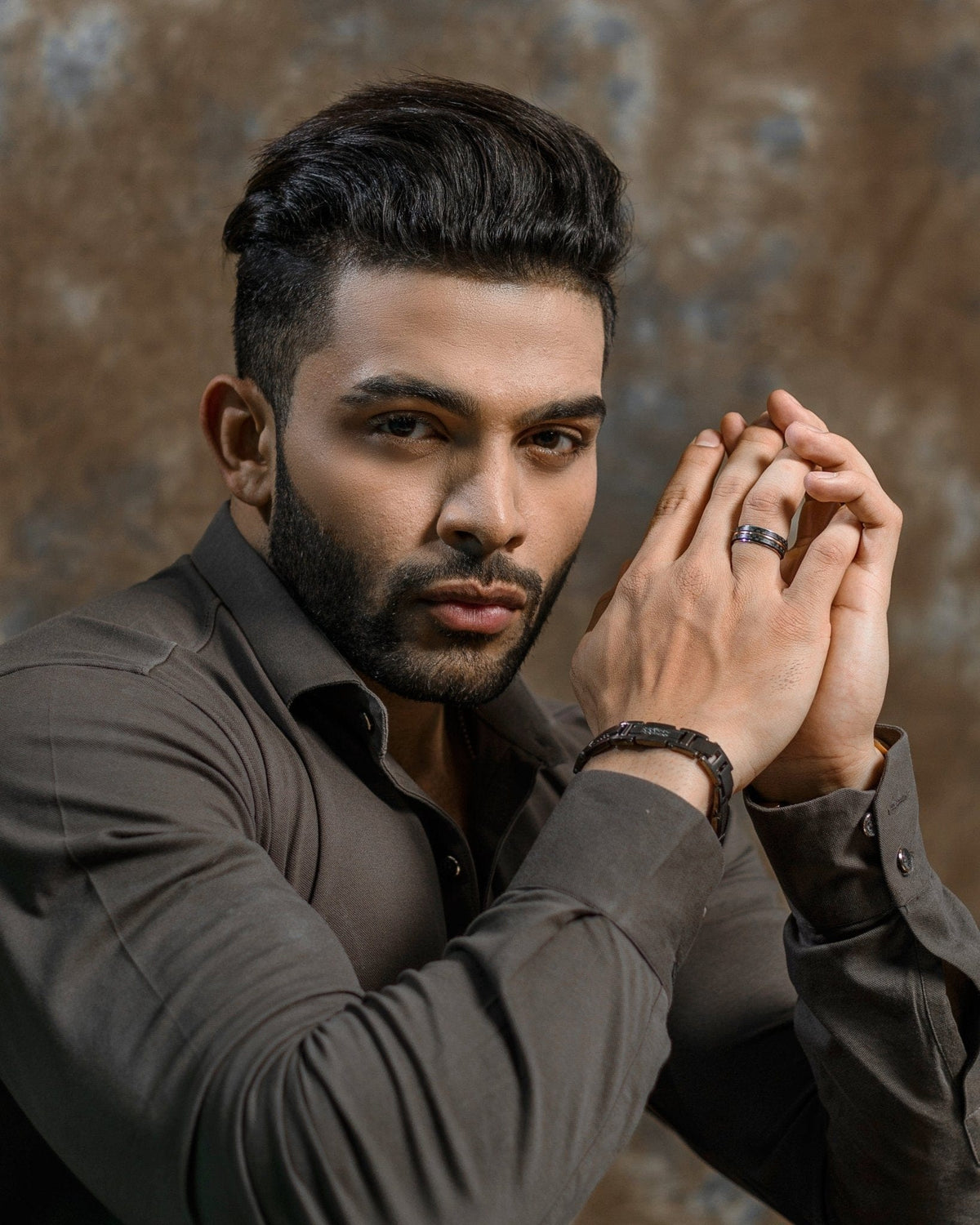 INOX JEWELRY Rings Black and Silver Tone Stainless Steel Celtic Band with Carbon Fiber Detail Ring