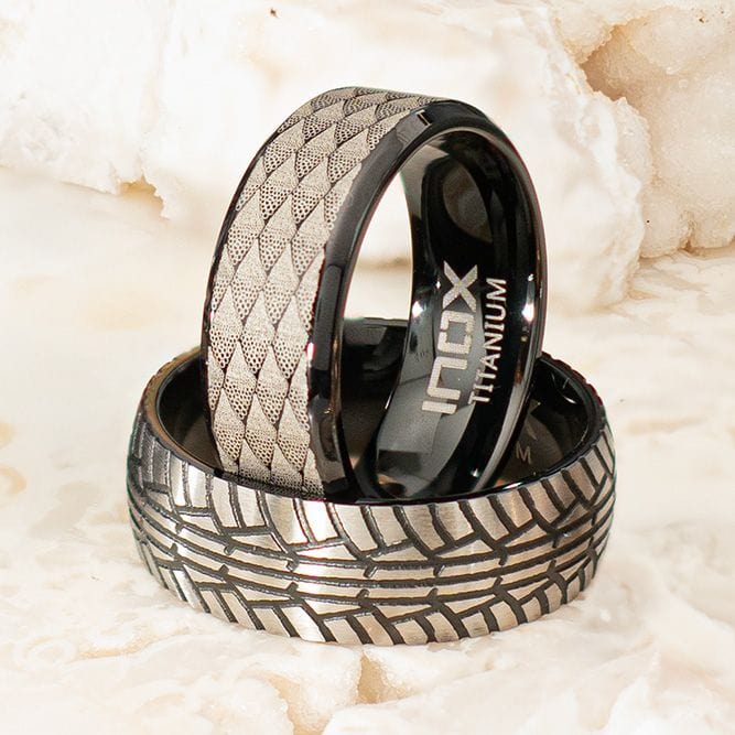 INOX JEWELRY Rings Black IP Titanium Etched Fishskin Comfort Fit Ring